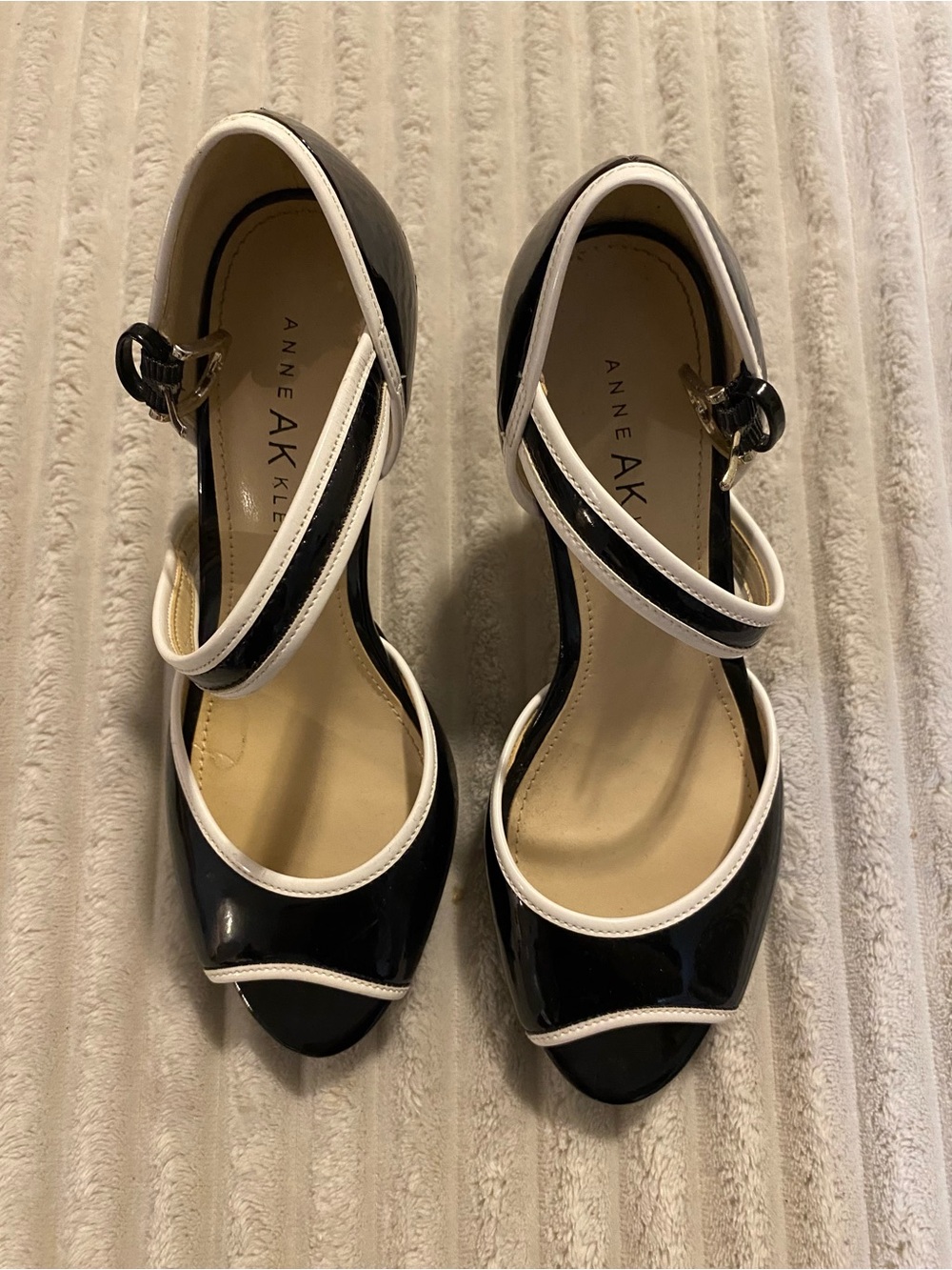 Anne Klein Pumps 7